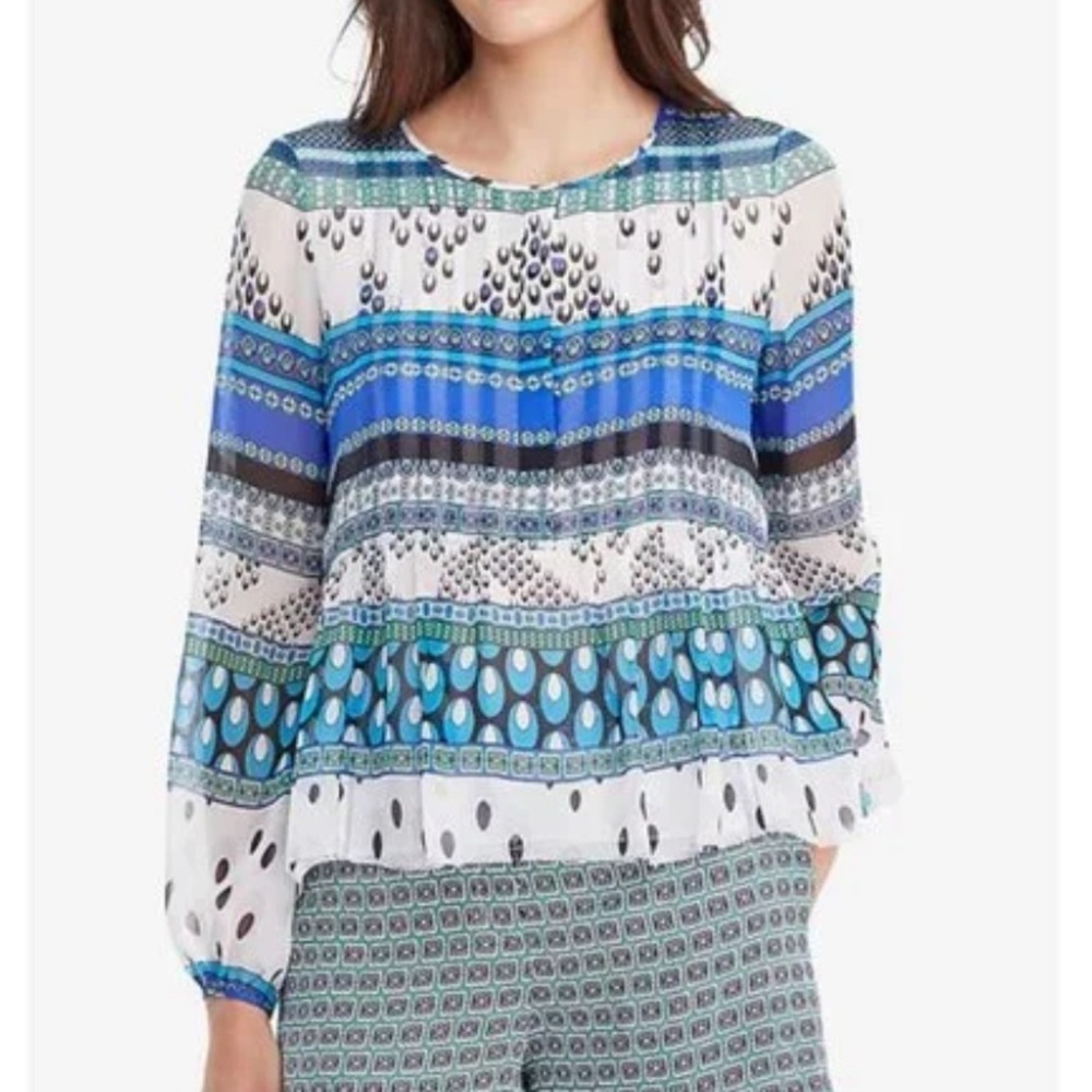 Diane Von Furstenberg 100% silk Jayne Aztec Patterned Blouse